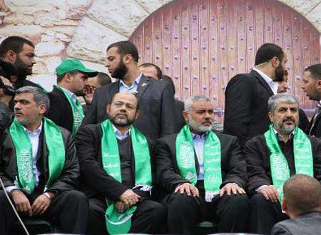 "حماس" تطالب بحقن الدماء ووقف الاقتتال بمخيم اليرموك