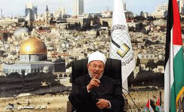القرضاوي يدعو لهبة جماهيرية و"جمعة غضب" نصرة للأقصى