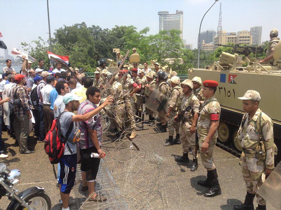 هل أصبح خيار العنف أكثر نفعاً من السلمية؟! (1-3)