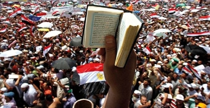 الحرب العالمية على "الإسلام السياسي".. الوجه القبيح لمعركة "هنتنجتون"