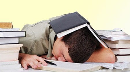 السّهر والدّراسة .. هل يجتمعان؟!