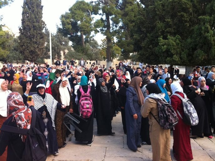 "حظر الرّباط " إجرامٌ صهيوني لتهويد الأقصى والسيطرة عليه