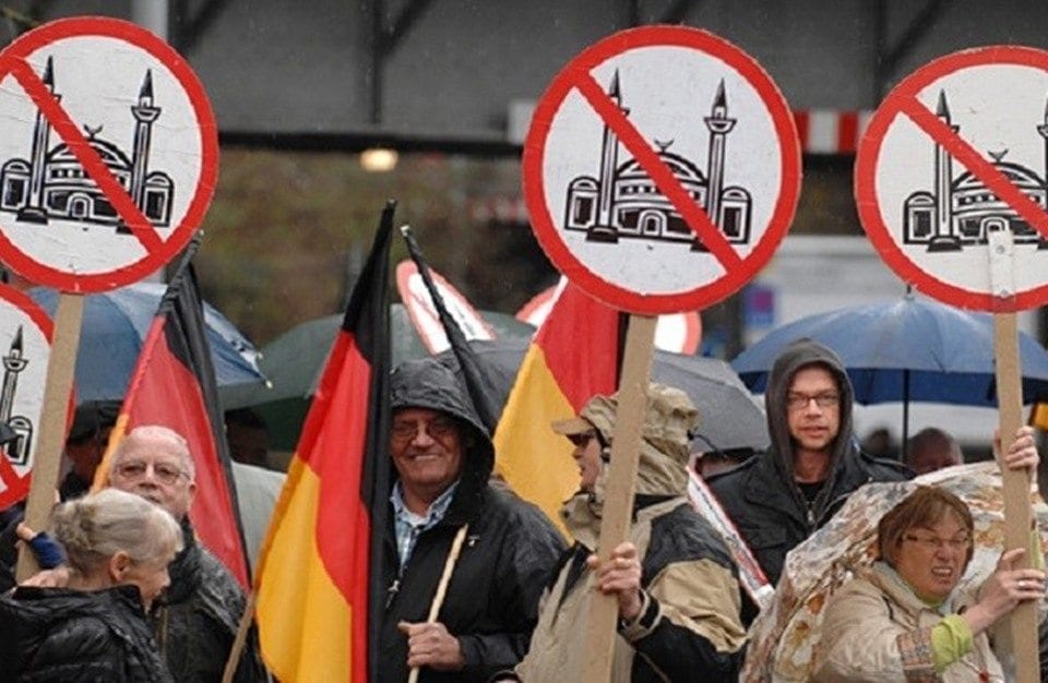 صحيفة إيطالية: تفاقم الإسلاموفوبيا هو ما يريده تنظيم الدولة