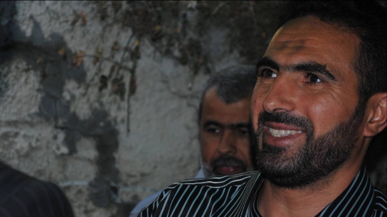 أبو حصيرة لـ"بصائر": سَلِمت أيادي الأسرى التي طعنت المحتل وستخرجون قريباً