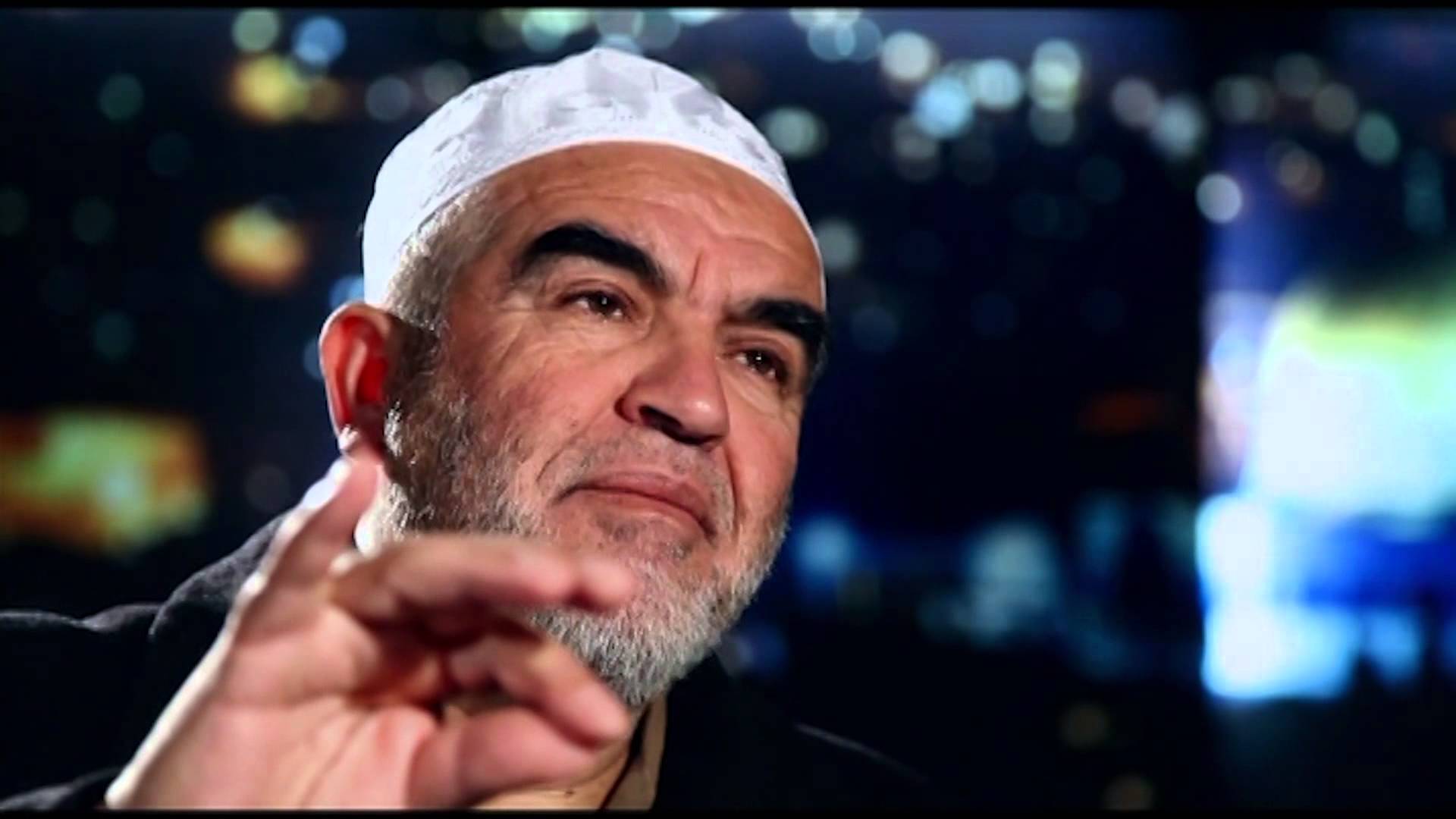الشيخ رائد صلاح لا يستطيع الصلاة داخل زنزانته