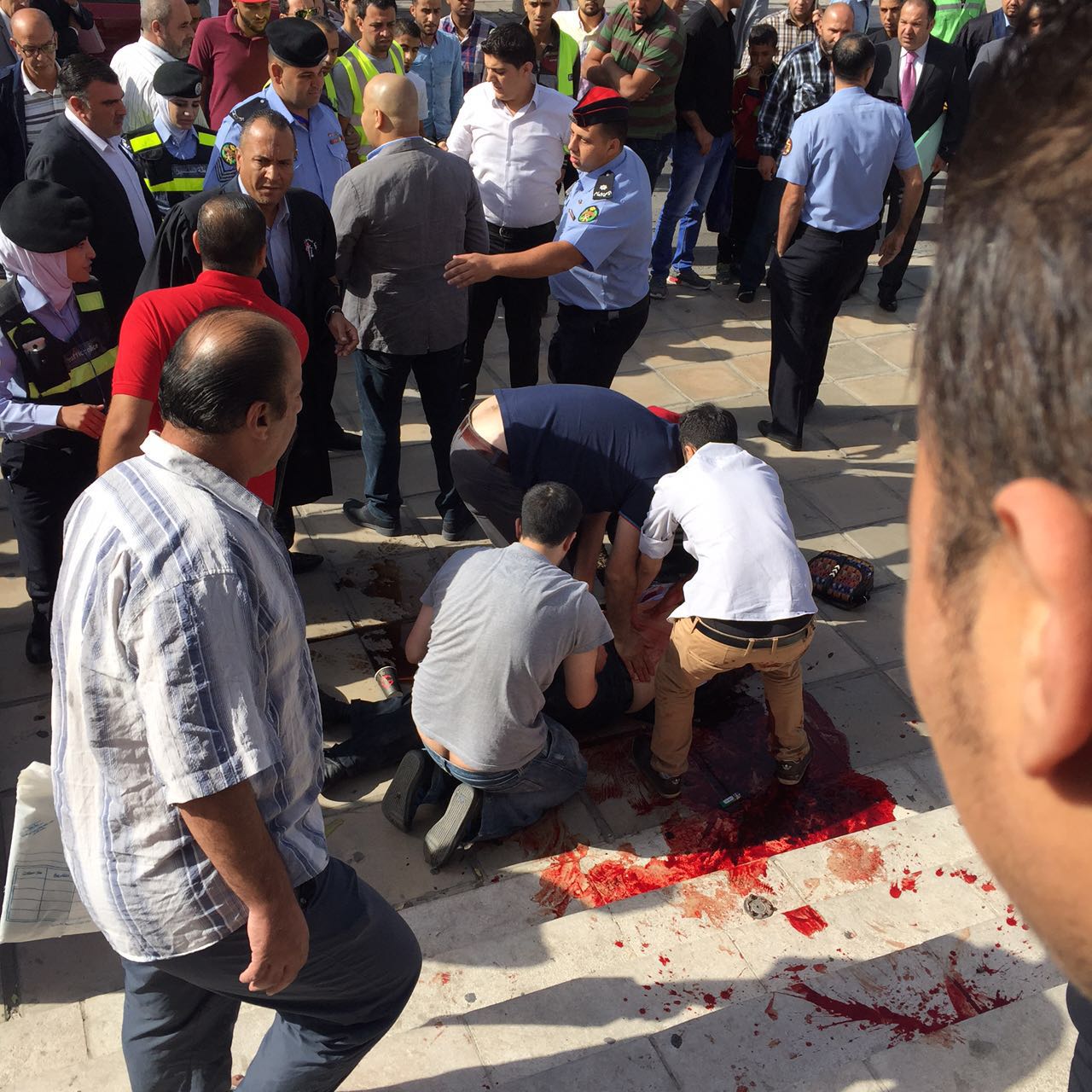 اغتيال حتّر.. جريمة أم عقوبة؟