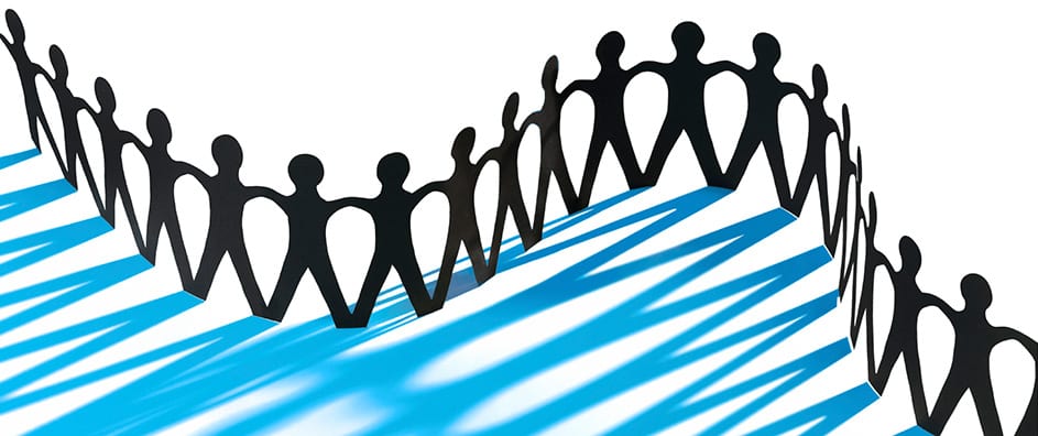 اختيار الأصدقاء على فيسبوك.. وإنشاء المجتمع