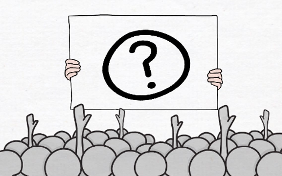 مواقف المنافقين في الأزمات