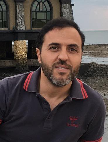 كلاهما مصيبة!