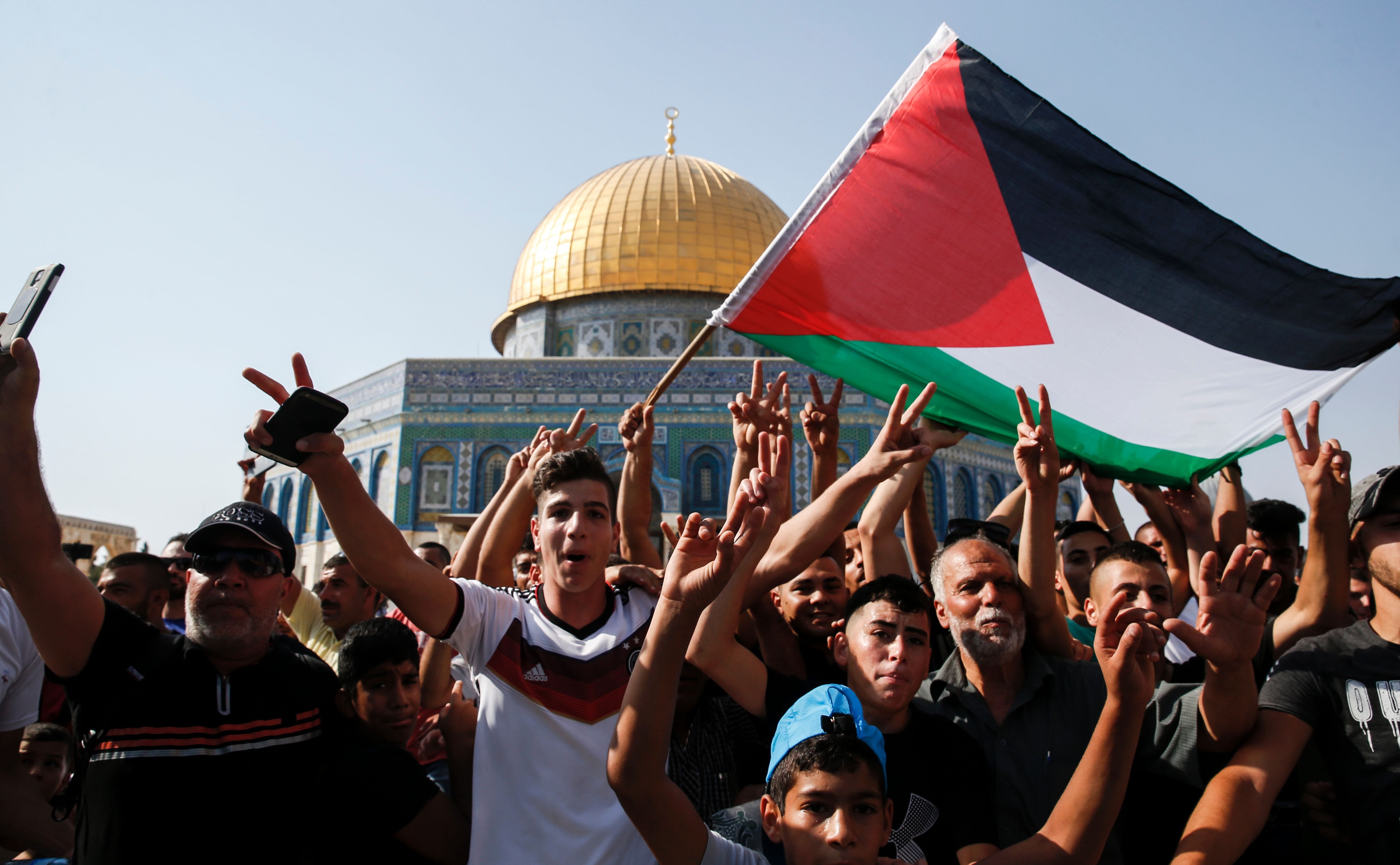 فلسطين هي العنوان