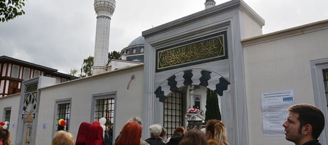 ألمانيا:تحت شعار(جوار أحسن من أجل مجتمع أفضل) مساجد تفتح أبوابها للزّائرين