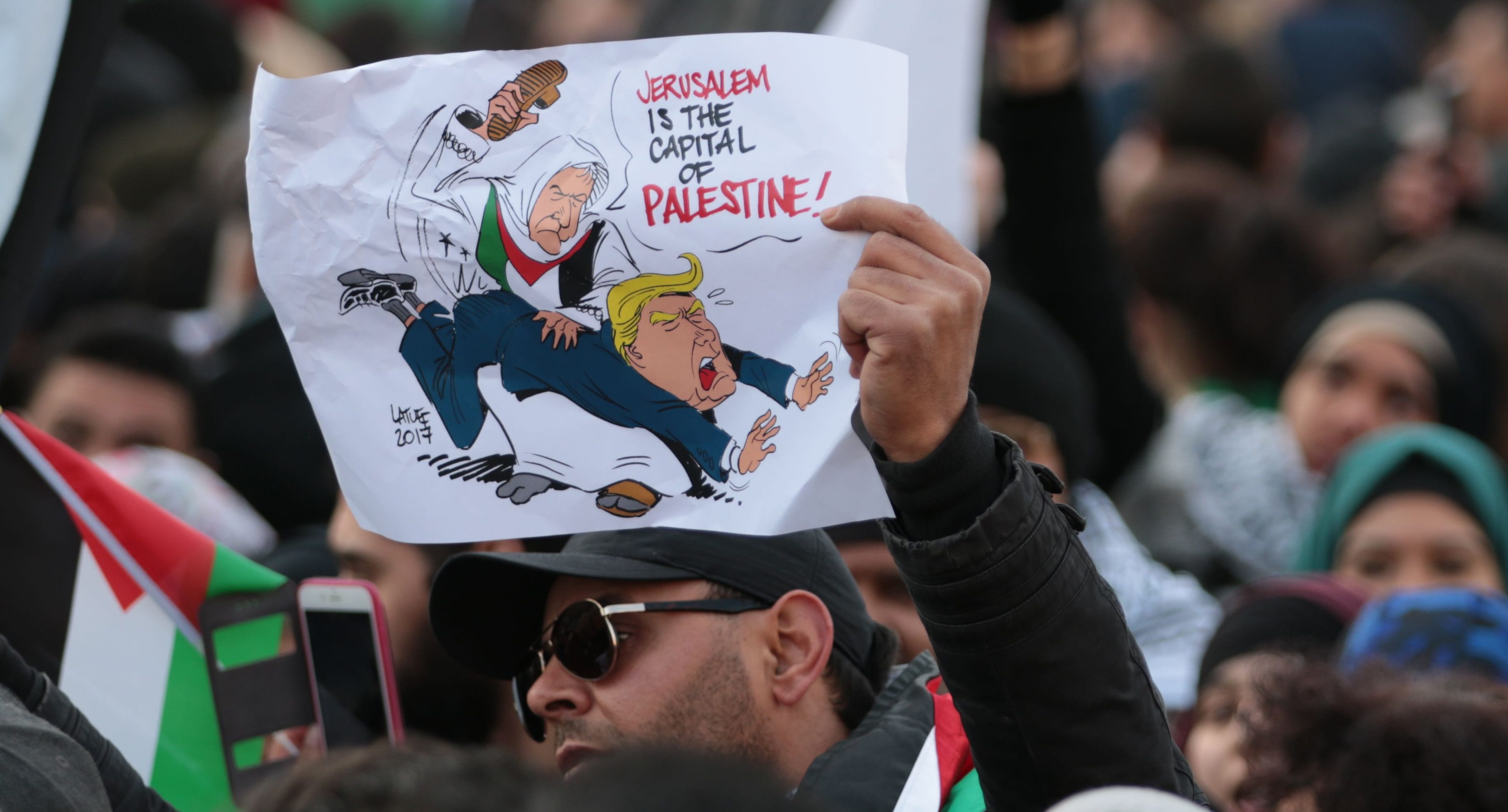 "قرار ترمب" يرمي بالاقتصاد الأمريكي في سلّة المقاطعة