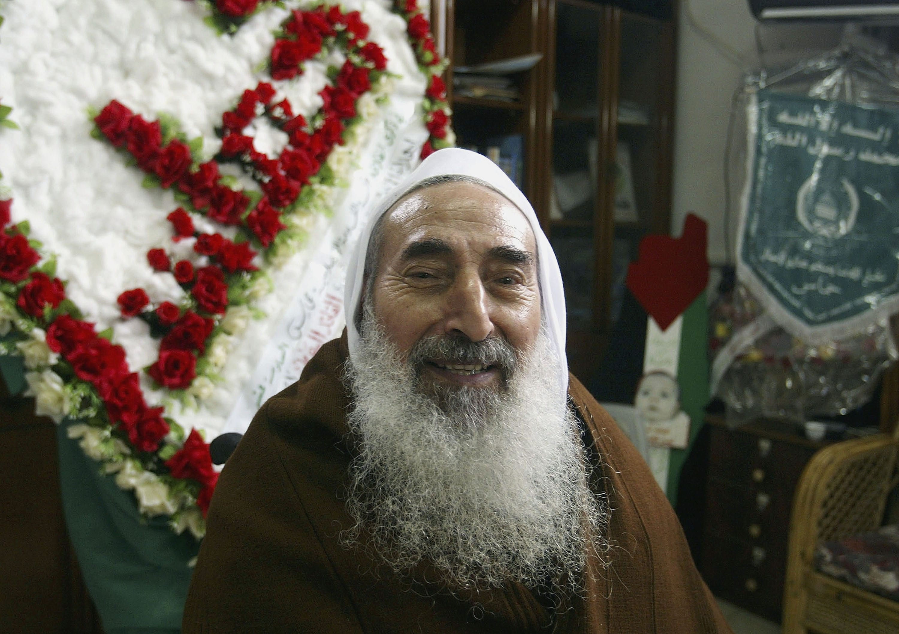 الشيخ الشهيد أحمد ياسين.. رجلٌ بأمة