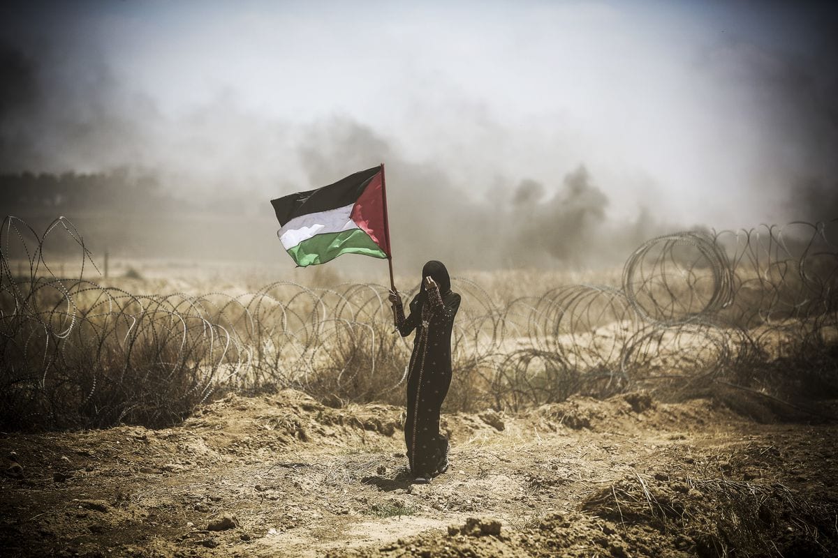 بين مشهدَيْن.. كيف بدت فلسطين عشية ذكرى النكبة السبعين؟!