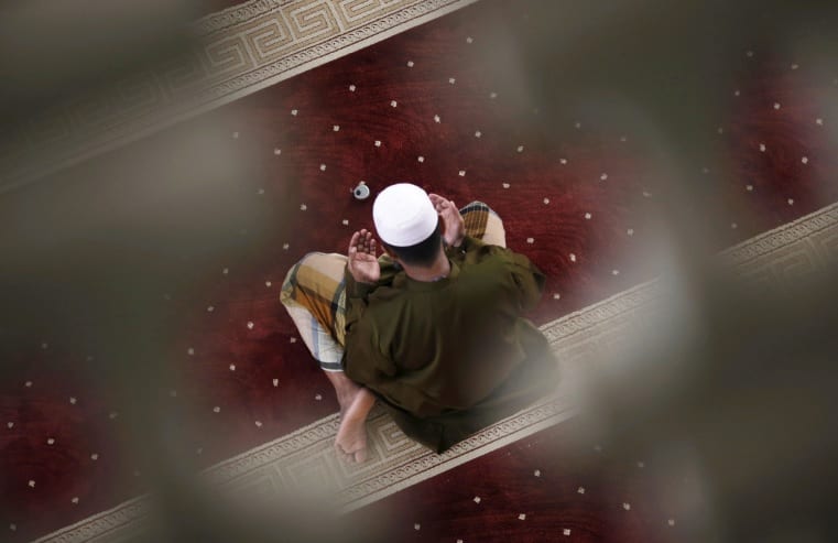 الاشتغال بالوسائل عن الغايات (1-2)