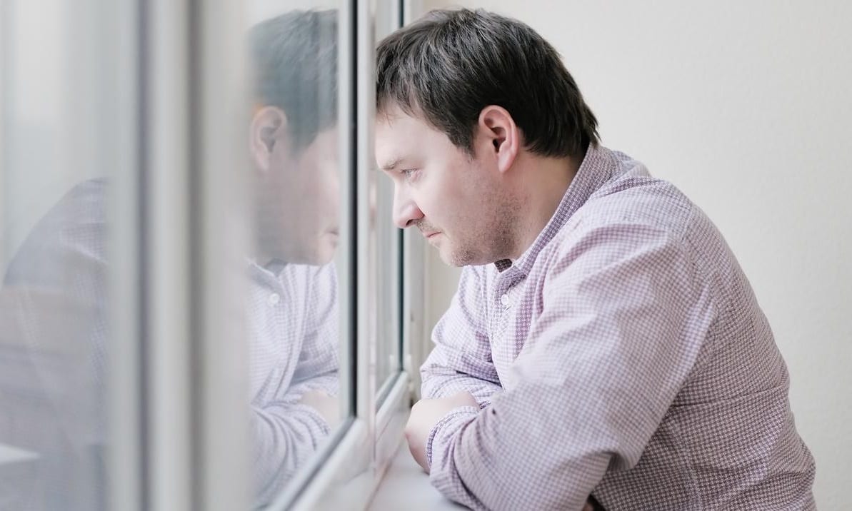 7 خطوات عملية لتغلب على كثرة التفكير وتزاحم الأفكار في العقل؟