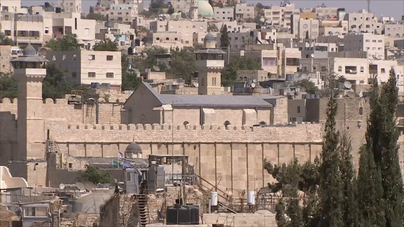 هذه حكاية فلسطيني رفض 100 مليون دولار ثمناً لبيته في الخليل