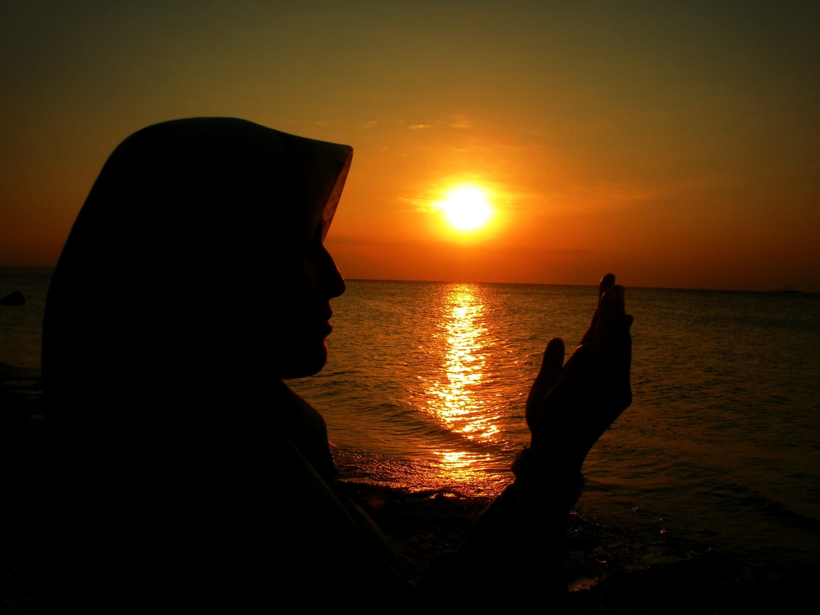 الأماني والطموحات، هل نتعبد بها أم نعبدها؟ (1-3)