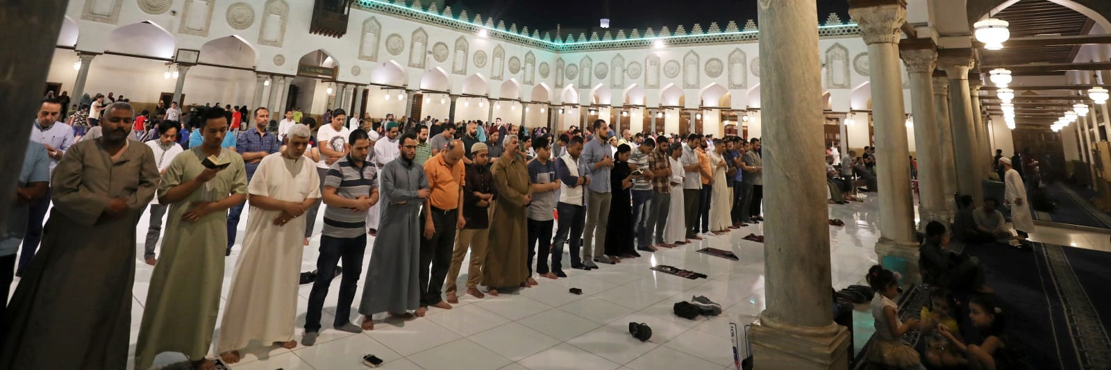 هل كل العرب المسلمين إخوان؟!