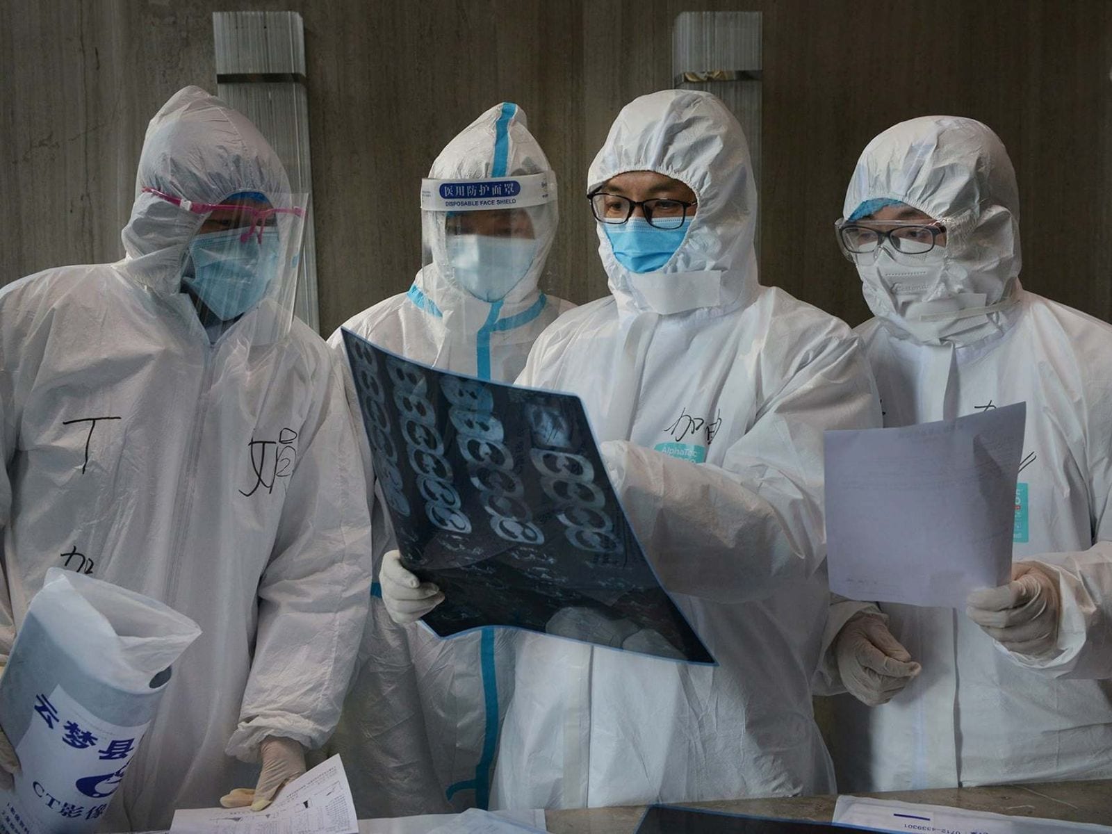 كورونا بين التهوين والتهويل