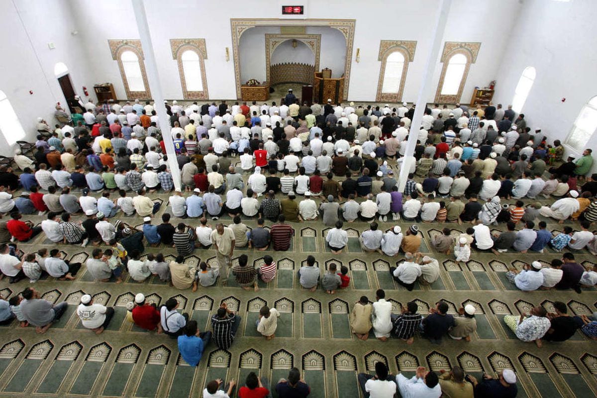 هل العبادة حقّاً تجارة مع الله؟