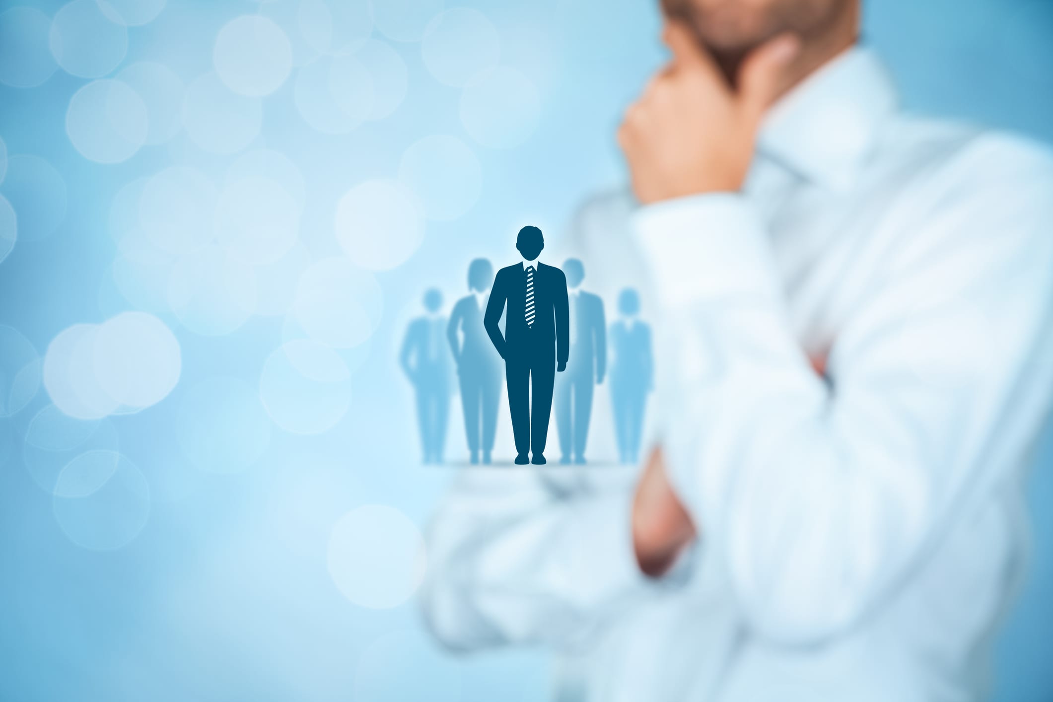 أزمة القيادة: من يملك حقّ التصحيح.. ومن يملك حقّ العزل؟