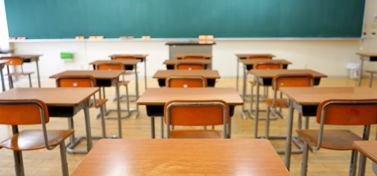 هل تفهم أُسَرُنا ومدارسنا وظيفة التربية؟!