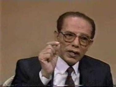 هل للأعمال رائحة؟-بقلم:د.مصطفى محمود