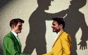 بطانة الخَبَال .. الحذر ..الحذر !