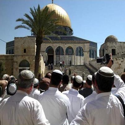 مؤسسة القدس: الاقتحامات الإسرائيلية نهج احتلالي للسيطرة على الأقصى
