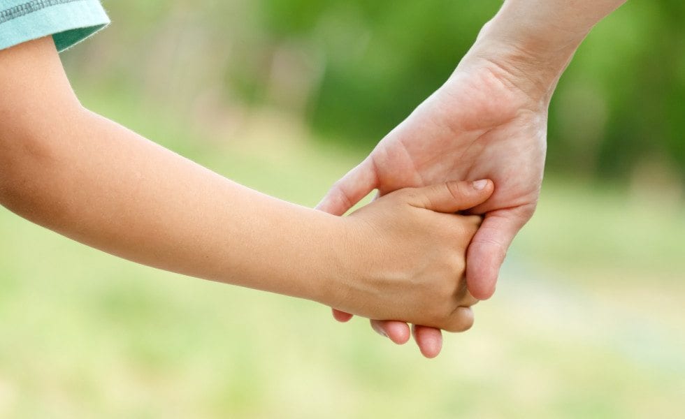 الخطر في أن تقول للطفل "كن حذراً"