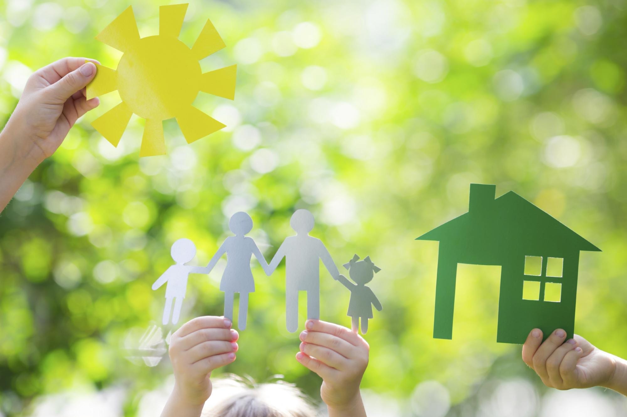 "لاءات" تربوية: لا تحموا أبناءكم أكثر مما يجب