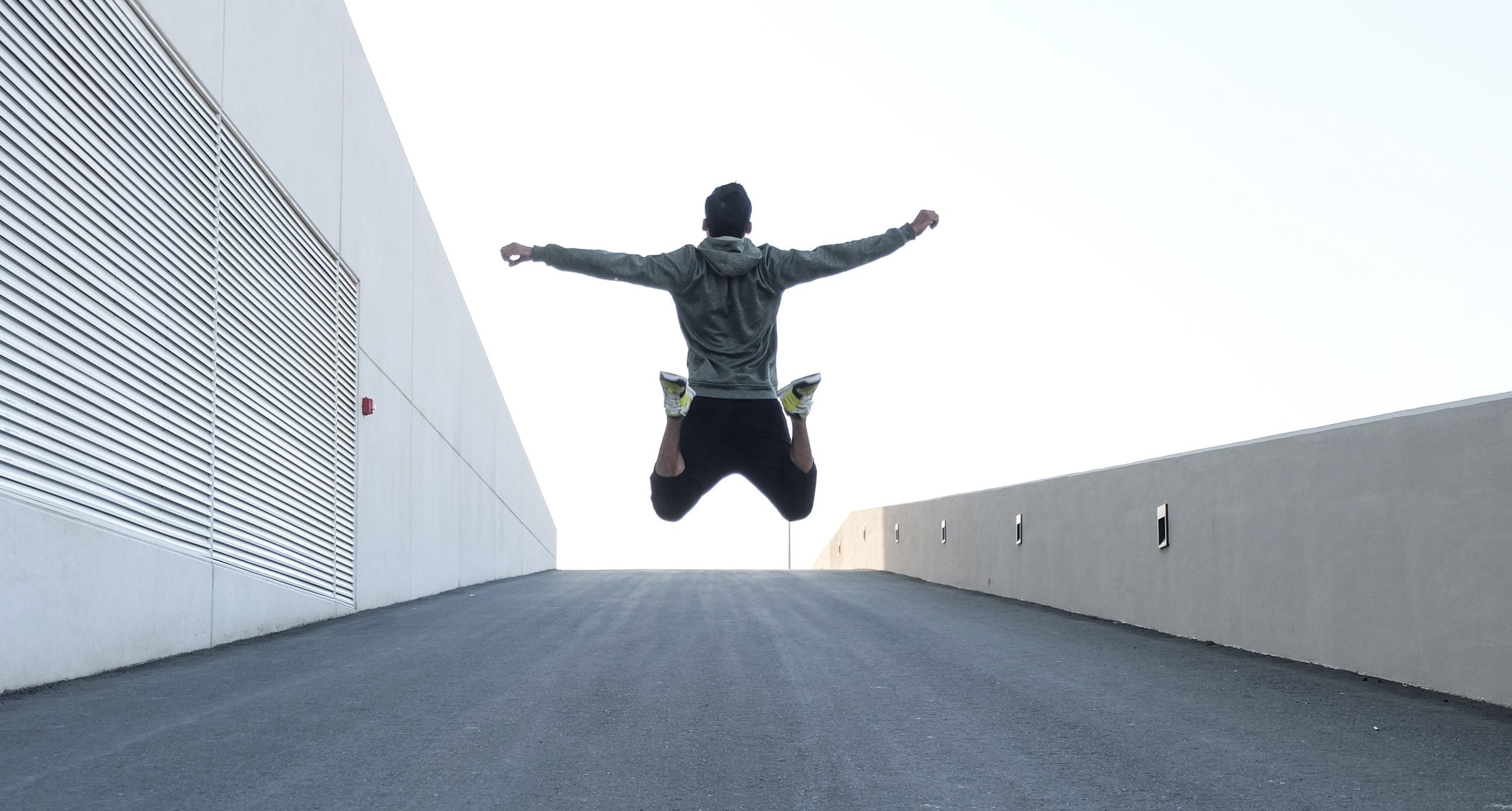 السعادة قرار أم شعور؟