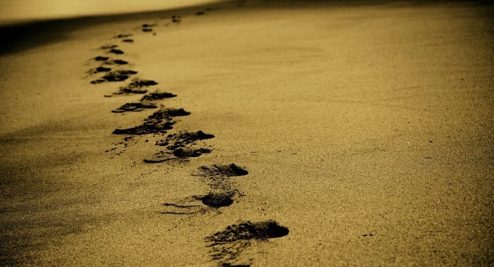 خطوات الشيطان وكيفية تجنبها