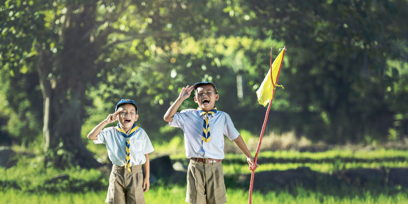 الهجرة إلى الوطن "فريضة شرعية وضرورة بشرية"