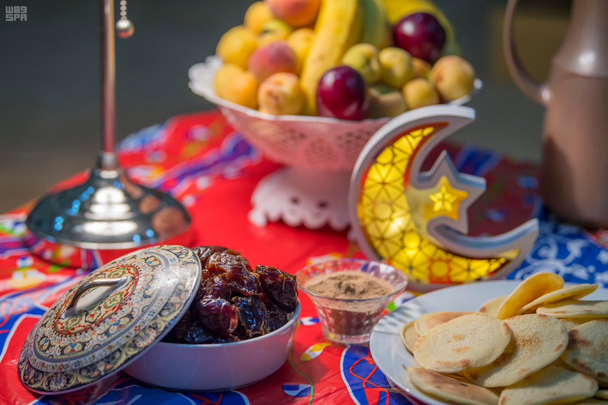 بين فرحتي الصائم