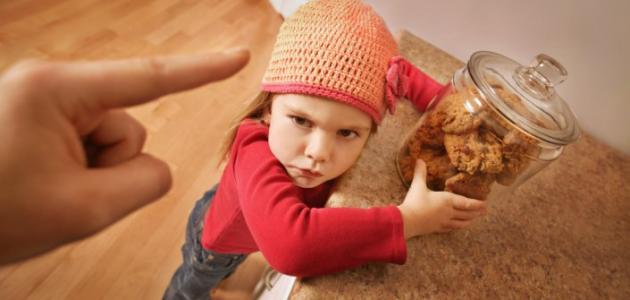 15 طريقة لتطبيقها حين لا يستمع إليك طفلك