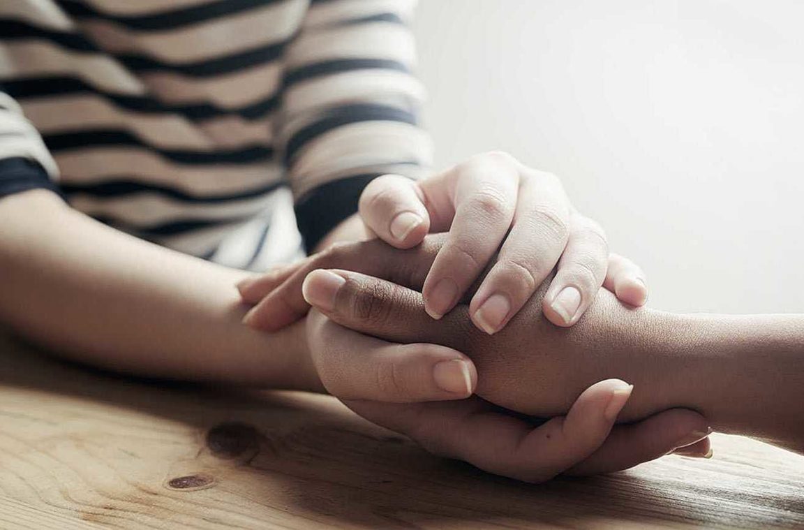 لا تغفل عني فإني مكروب